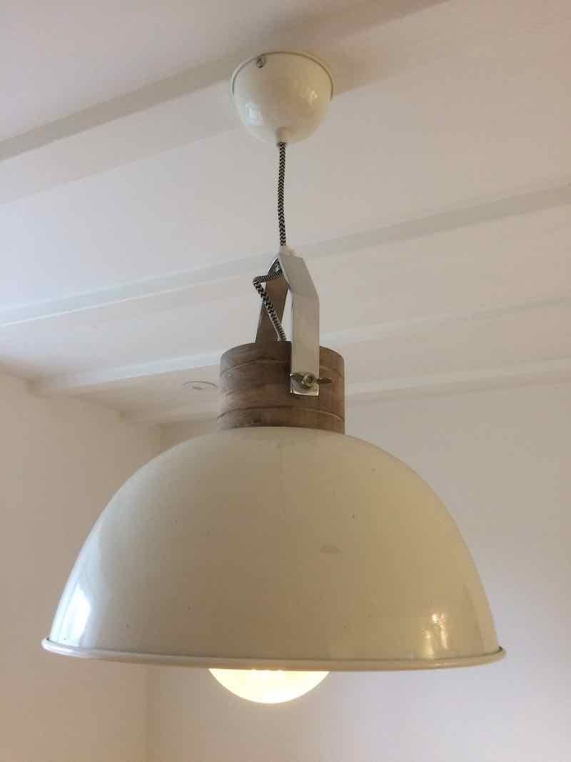 Pendent Light